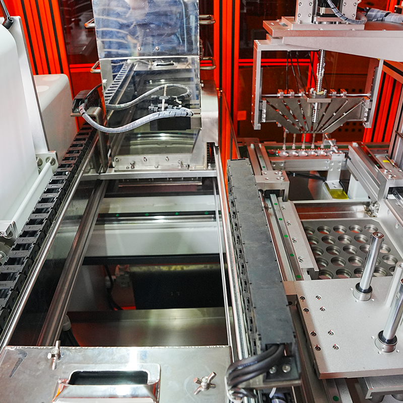 Ganap na Awtomatikong Cosmetic Powder Pressing Machine